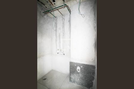 Apartamento à venda com 200m², 2 quartos e 3 vagasBanheiro 1 da Suíte