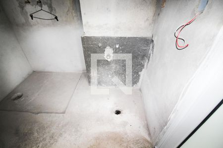 Apartamento à venda com 200m², 2 quartos e 3 vagasBanheiro 1 da Suíte