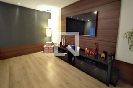 Sala de TV de casa de condomínio à venda com 3 quartos, 540m² em Swiss Park, Campinas