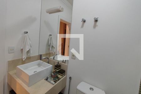 Casa de condomínio à venda com 540m², 3 quartos e 3 vagasLavabo