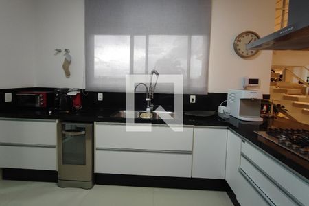 Casa de condomínio à venda com 540m², 3 quartos e 3 vagasCozinha