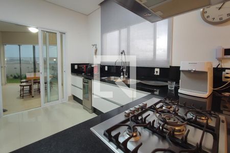 Casa de condomínio à venda com 540m², 3 quartos e 3 vagasCozinha