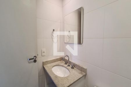 Apartamento à venda com 72m², 2 quartos e 2 vagasBanheiro 