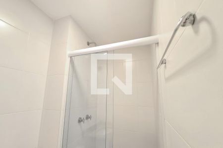 Apartamento à venda com 72m², 2 quartos e 2 vagasBanheiro 