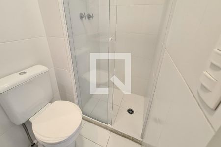 Apartamento à venda com 72m², 2 quartos e 2 vagasBanheiro 
