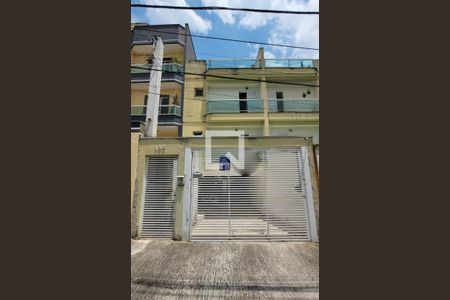 Apartamento à venda com 60m², 2 quartos e 1 vaga Apartamento à venda com 60m², 2 quartos e 1 vagaFachada