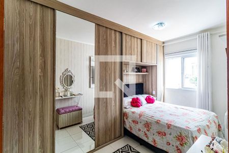 Apartamento à venda com 120m², 2 quartos e 1 vagaSuíte
