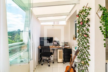 Sala de apartamento à venda com 2 quartos, 120m² em Vila Sonia, São Paulo