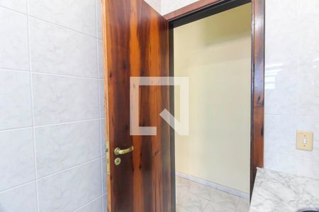 Casa à venda com 122m², 3 quartos e 2 vagasBanheiro
