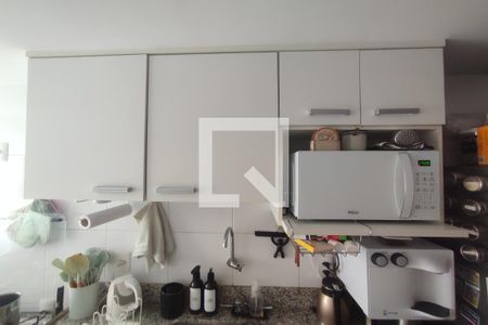 Apartamento à venda com 69m², 2 quartos e 1 vagaCozinha