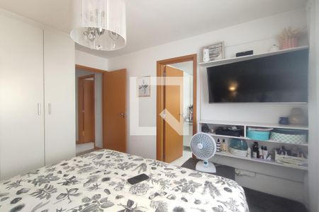 Apartamento à venda com 69m², 2 quartos e 1 vagaQuarto 2