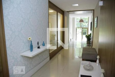 Apartamento à venda com 69m², 2 quartos e 1 vagaÁrea comum