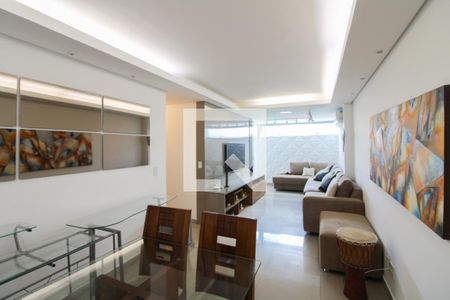 Sala de apartamento para alugar com 3 quartos, 109m² em Jardim Guanabara, Belo Horizonte