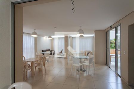 Apartamento para alugar com 109m², 3 quartos e 1 vagaÁrea comum - Salão de festas