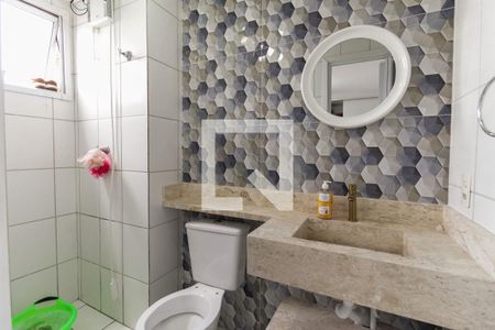 Banheiro de apartamento para alugar com 1 quarto, 25m² em Vila Campanela, São Paulo