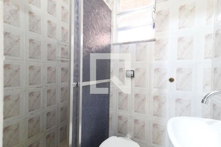 Casa para alugar com 70m², 2 quartos e sem vaga Casa para alugar com 70m², 2 quartos e sem vagaBanheiro