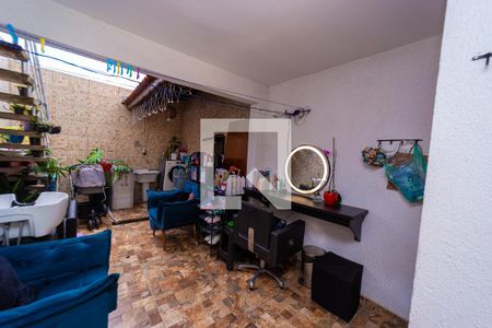 Casa de condomínio à venda com 86m², 2 quartos e 2 vagasÁrea de Serviço