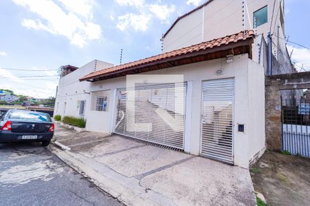Casa de condomínio à venda com 86m², 2 quartos e 2 vagasFachada