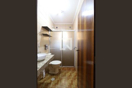 Casa para alugar com 73m², 2 quartos e 1 vaga Casa para alugar com 73m², 2 quartos e 1 vagaBanheiro