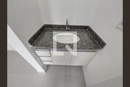 Apartamento para alugar com 37m², 2 quartos e sem vagaBanheiro