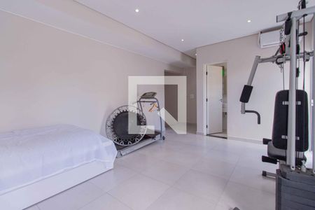 Casa à venda com 230m², 5 quartos e 3 vagas Casa à venda com 230m², 5 quartos e 3 vagasSuíte