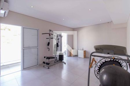 Casa à venda com 230m², 5 quartos e 3 vagas Casa à venda com 230m², 5 quartos e 3 vagasSuíte