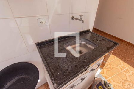 Casa à venda com 230m², 5 quartos e 3 vagas Casa à venda com 230m², 5 quartos e 3 vagasQuintal e área de serviço