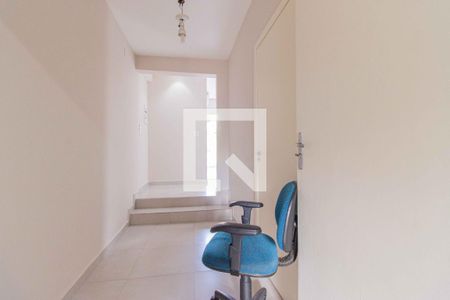 Casa à venda com 230m², 5 quartos e 3 vagas Casa à venda com 230m², 5 quartos e 3 vagasCorredor 1