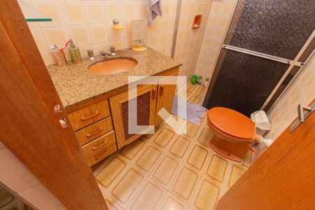 Casa à venda com 230m², 5 quartos e 3 vagas Casa à venda com 230m², 5 quartos e 3 vagasBanheiro