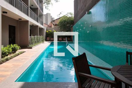 Studio para alugar com 26m², 1 quarto e sem vaga Studio para alugar com 26m², 1 quarto e sem vagaPiscina
