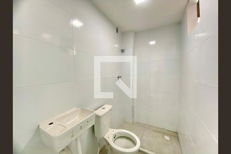 Casa para alugar com 38m², 1 quarto e sem vaga Casa para alugar com 38m², 1 quarto e sem vagaBanheiro
