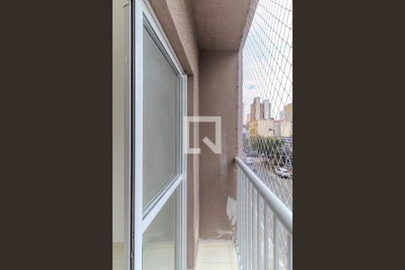 Apartamento para alugar com 52m², 2 quartos e sem vaga Apartamento para alugar com 52m², 2 quartos e sem vagaVaranda