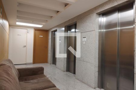 Apartamento para alugar com 37m², 1 quarto e 1 vagaHall de entrada