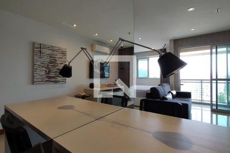 Sala de apartamento para alugar com 1 quarto, 37m² em Jacarepaguá, Rio de Janeiro