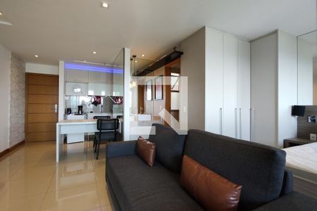 Sala de apartamento para alugar com 1 quarto, 37m² em Jacarepaguá, Rio de Janeiro