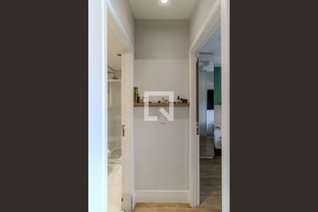Corredor de apartamento para alugar com 1 quarto, 42m² em Higienópolis, São Paulo