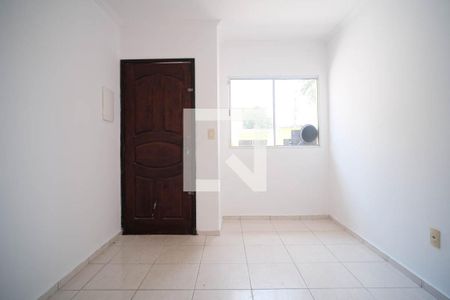 Casa de condomínio para alugar com 60m², 2 quartos e 1 vaga Casa de condomínio para alugar com 60m², 2 quartos e 1 vagaSala