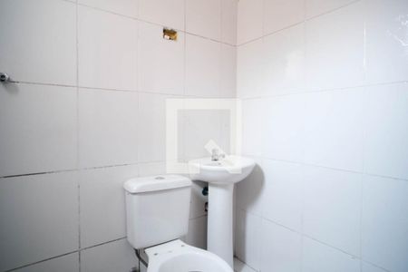Casa de condomínio para alugar com 60m², 2 quartos e 1 vaga Casa de condomínio para alugar com 60m², 2 quartos e 1 vagaBanheiro Quarto 1