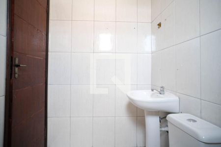 Casa de condomínio para alugar com 60m², 2 quartos e 1 vaga Casa de condomínio para alugar com 60m², 2 quartos e 1 vagaBanheiro Quarto2