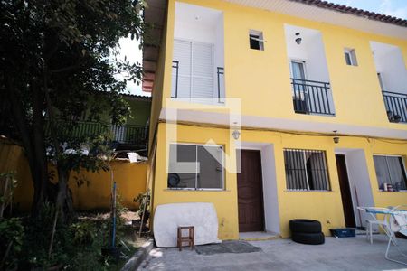 Fachada de casa de condomínio para alugar com 2 quartos, 60m² em Vila Ré, São Paulo