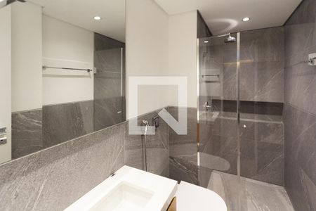 Apartamento à venda com 186m², 3 quartos e 3 vagasBanheiro da Suíte 2