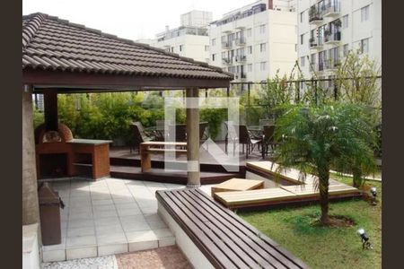 Apartamento à venda com 240m², 3 quartos e 3 vagasFoto 01