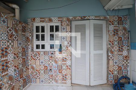 Casa para alugar com 120m², 2 quartos e 1 vagaÁrea externa
