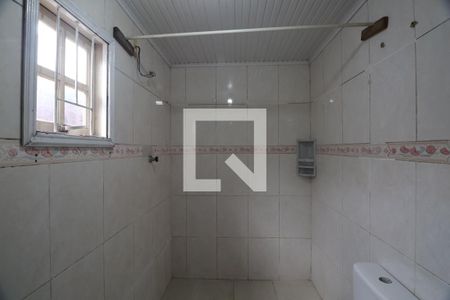 Casa para alugar com 120m², 2 quartos e 1 vagaBanheiro suíte 