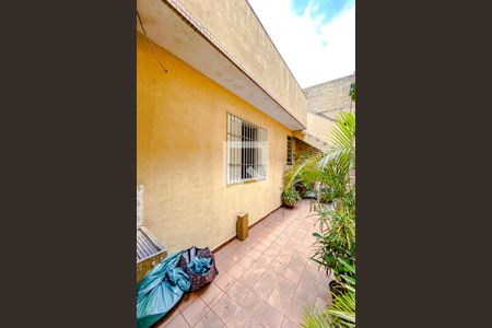 Casa à venda com 138m², 2 quartos e 1 vagaÁrea externa