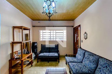 Casa à venda com 138m², 2 quartos e 1 vagaSala