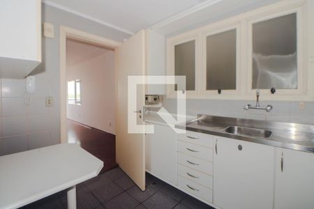 Apartamento à venda com 95m², 2 quartos e 1 vagaCozinha e Área de Serviço