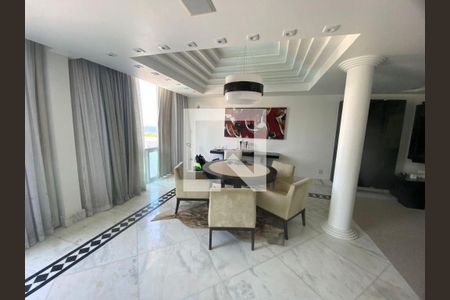 Casa à venda com 5 quartos, 682m² em Camboinhas, Niterói