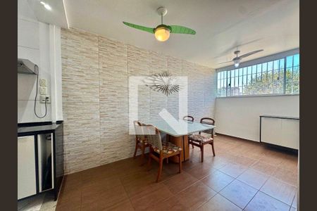 Apartamento à venda com 2 quartos, 90m² em Centro, Niterói