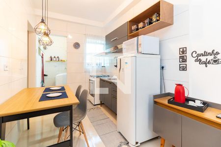 Apartamento para alugar com 31m², 1 quarto e sem vaga Apartamento para alugar com 31m², 1 quarto e sem vagaCozinha - Armários